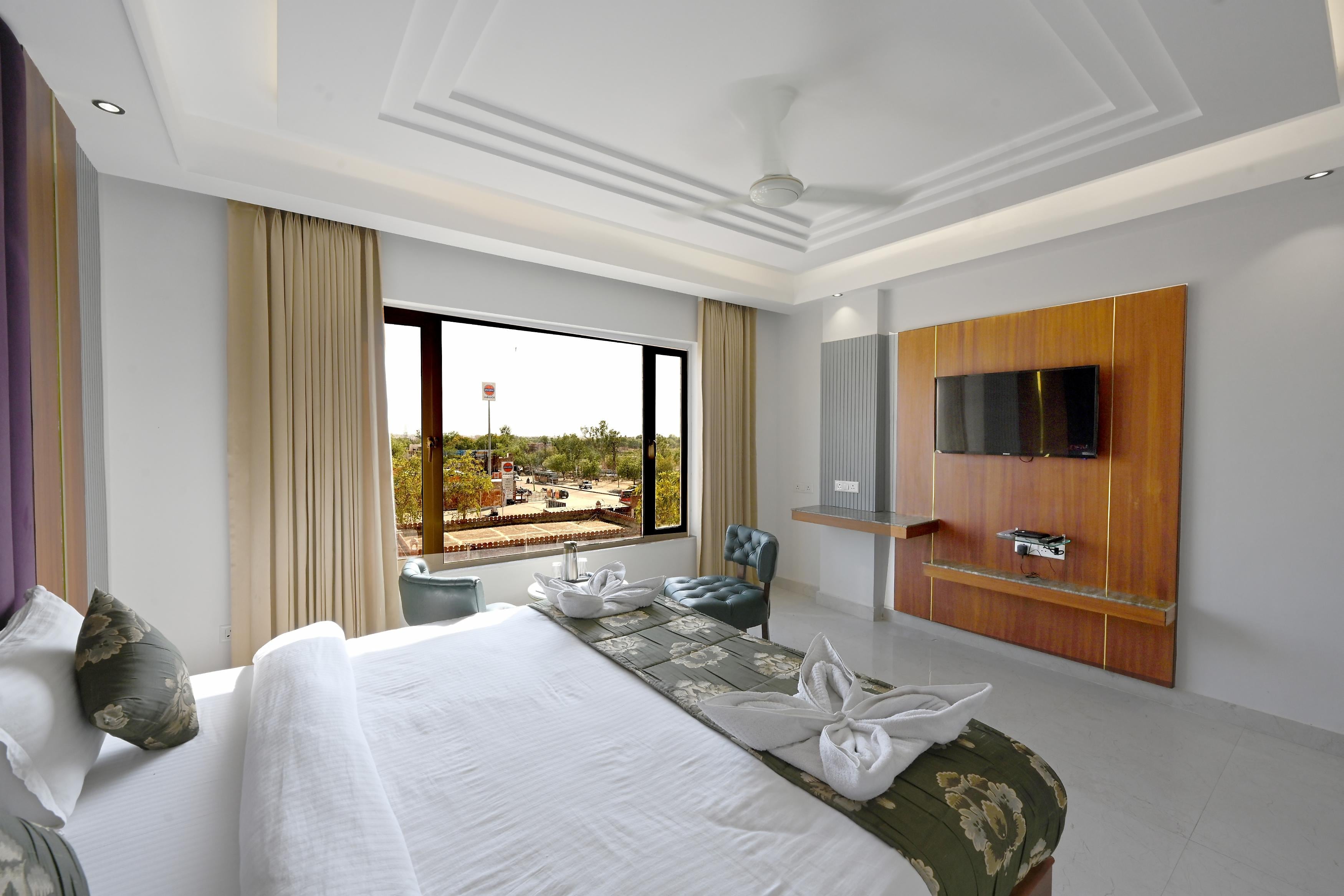 Hotel Sagar residency - Tap to explore photos