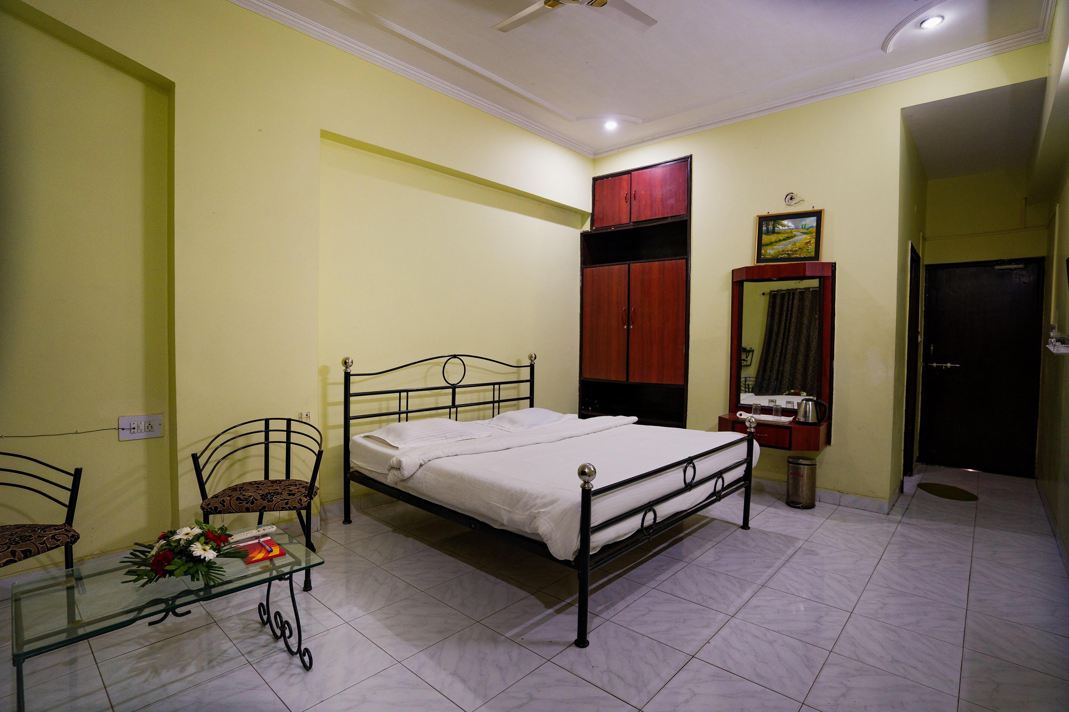 HOTEL GIRDHAR MAHAL - Tap to explore photos