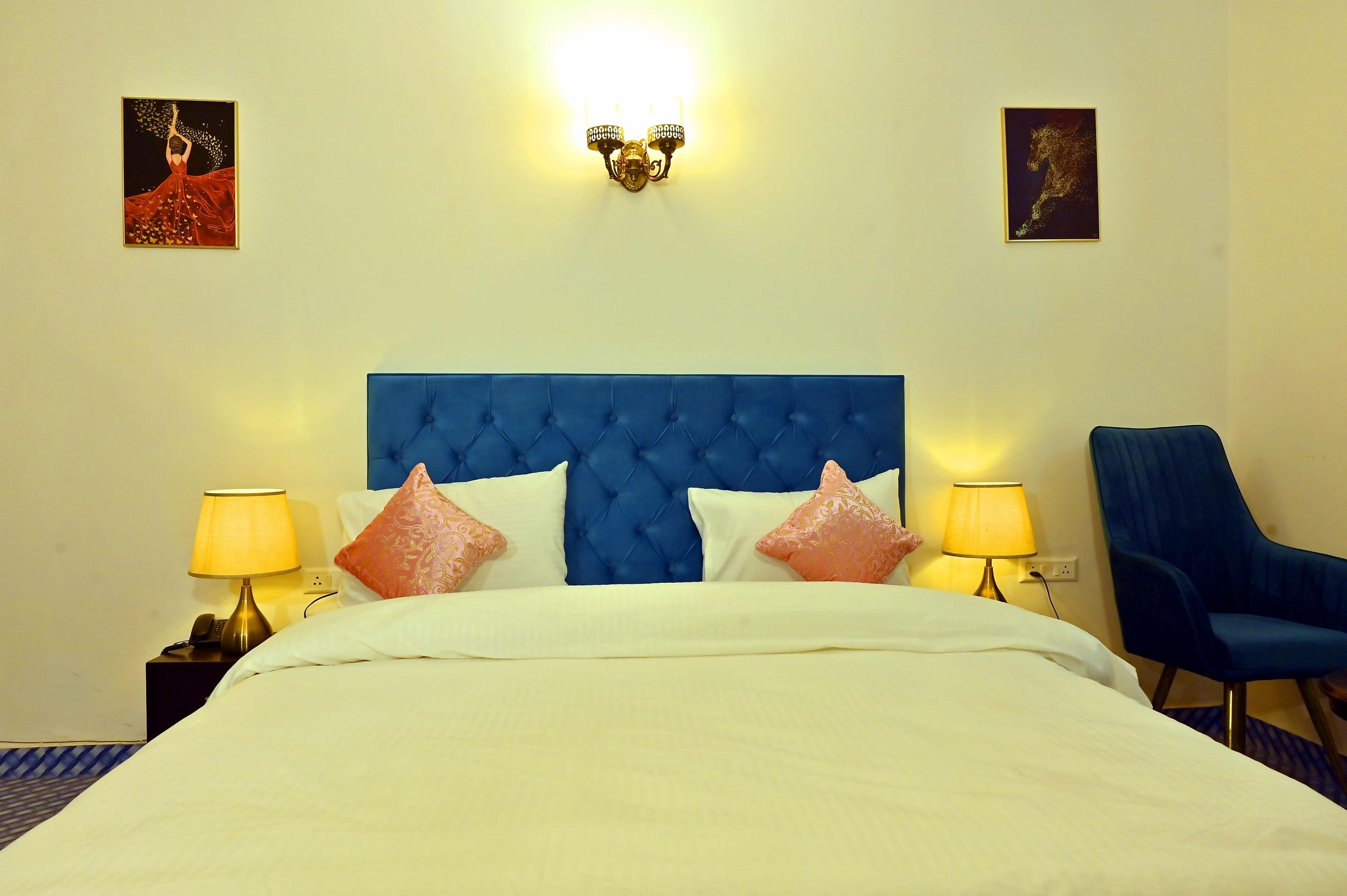 Jay Ally Boutique Hotel - Tap to explore photos