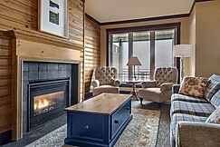 Hilton Grand Vacations Club Blue Mountain Canada, Grey