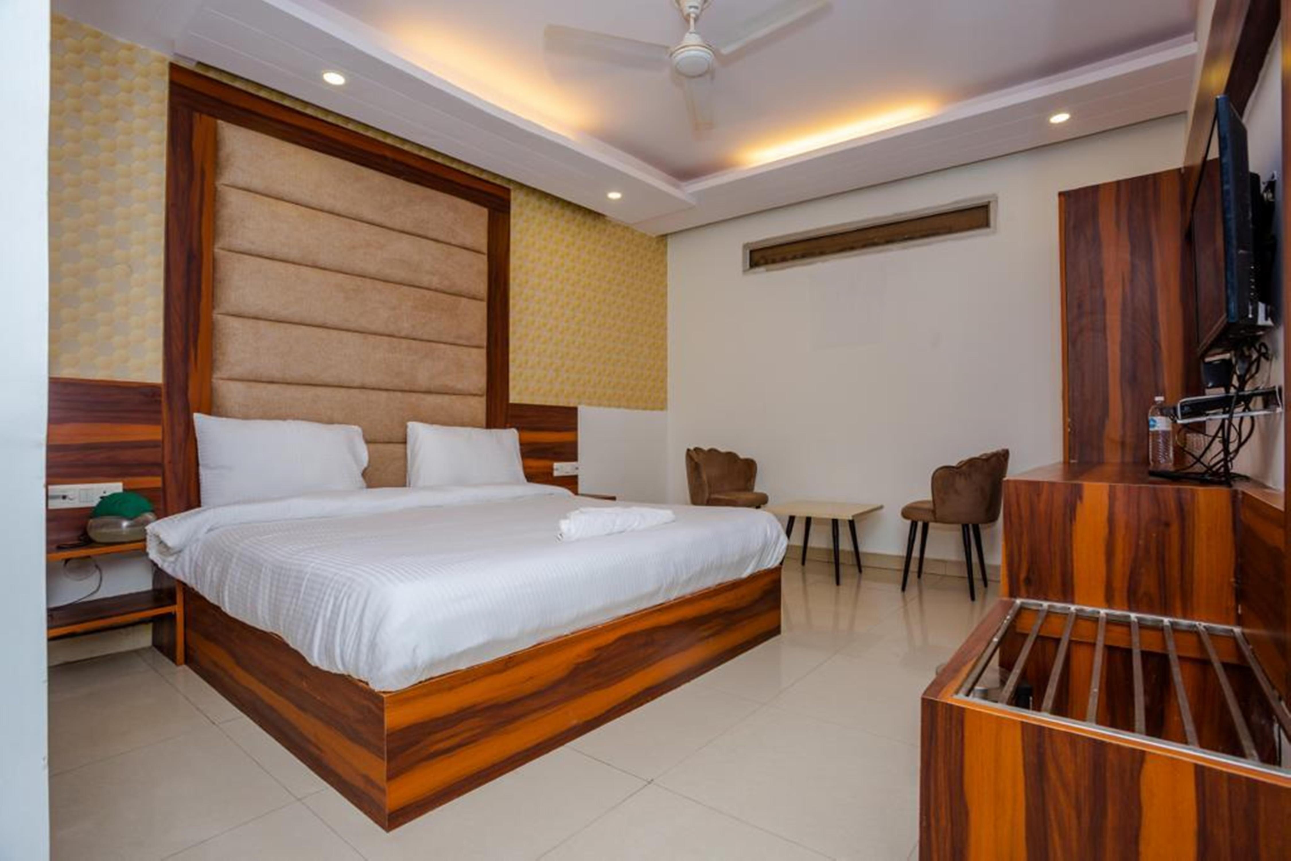 Hotel Doon Dehradun - Tap to explore photos