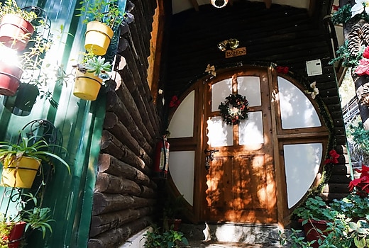 The Bag End -La Villa Bethany, Landour