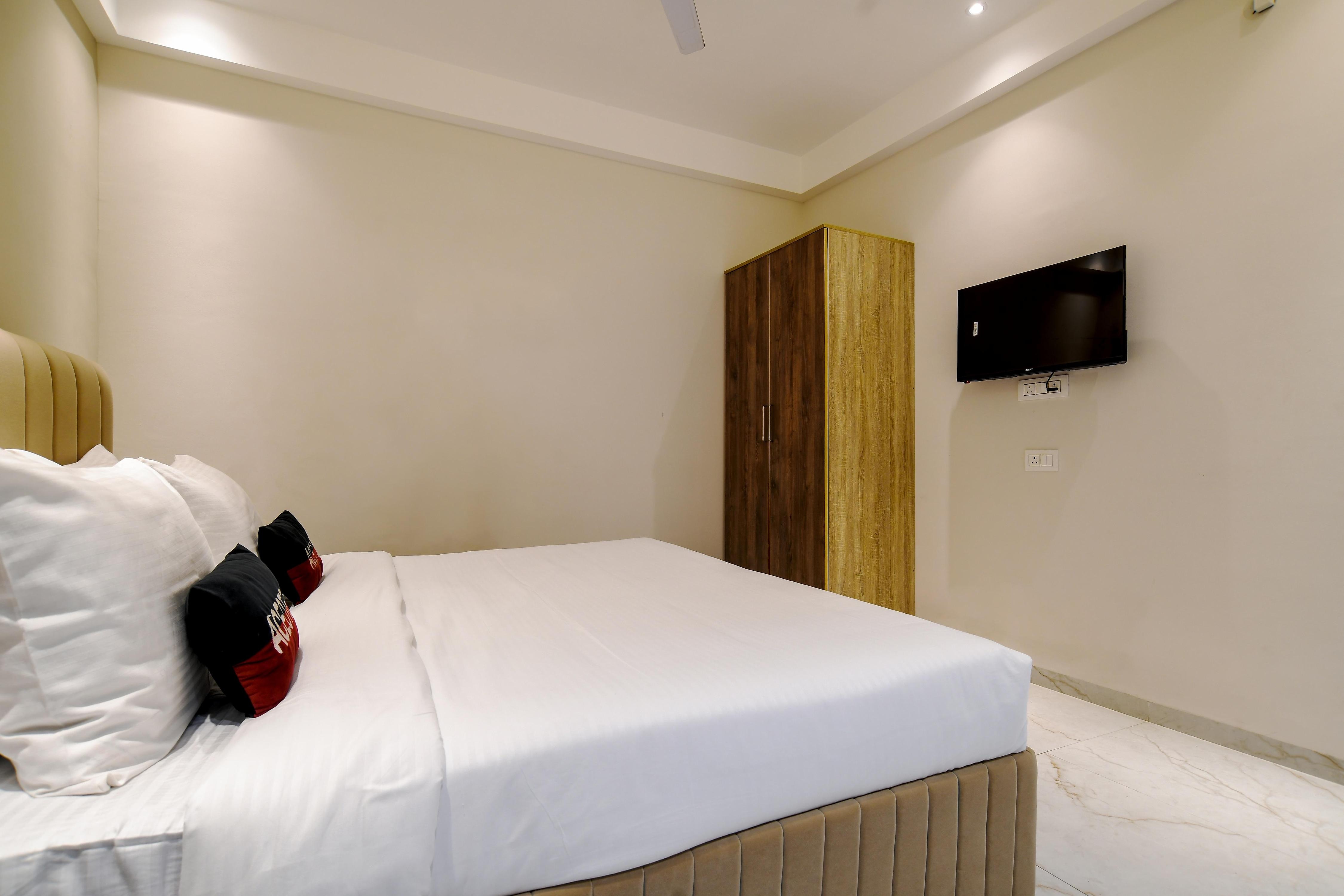 Aceotel Xpress Mint Scheme No 114 - Tap to explore photos