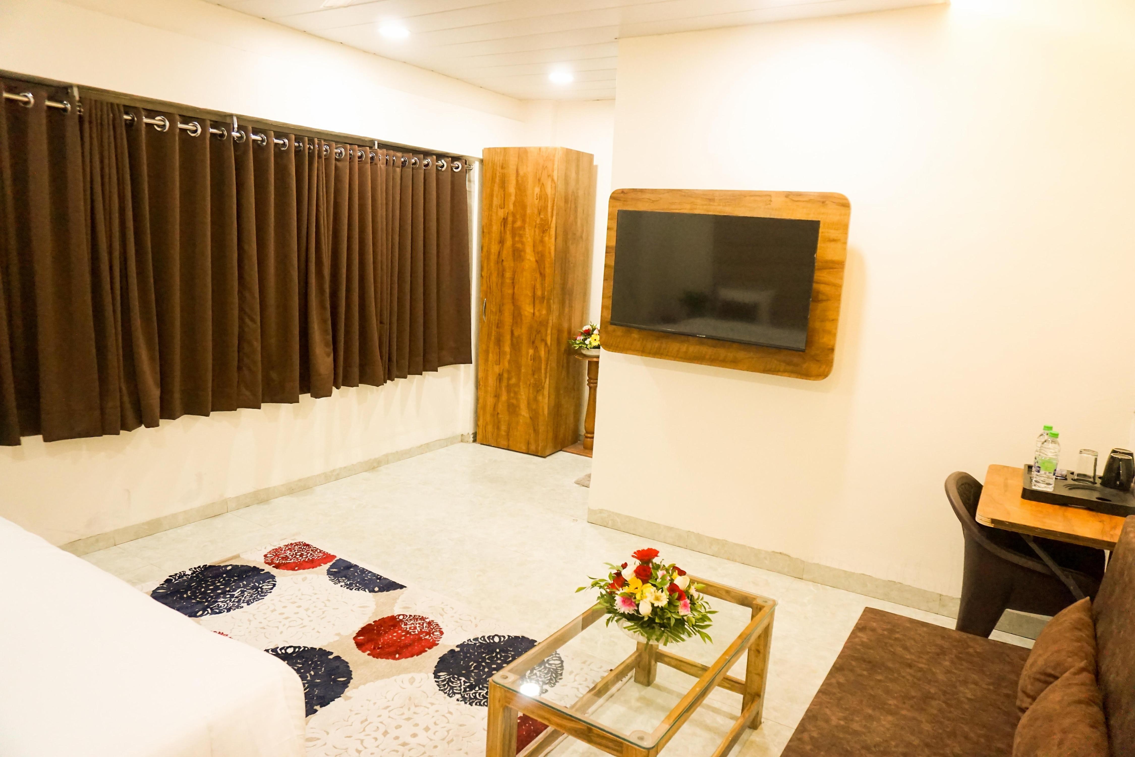 The Havelock Hotel, Vijay Nagar - Tap to explore photos