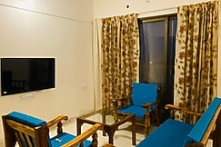 Humming Bird Service Apartment, Pune