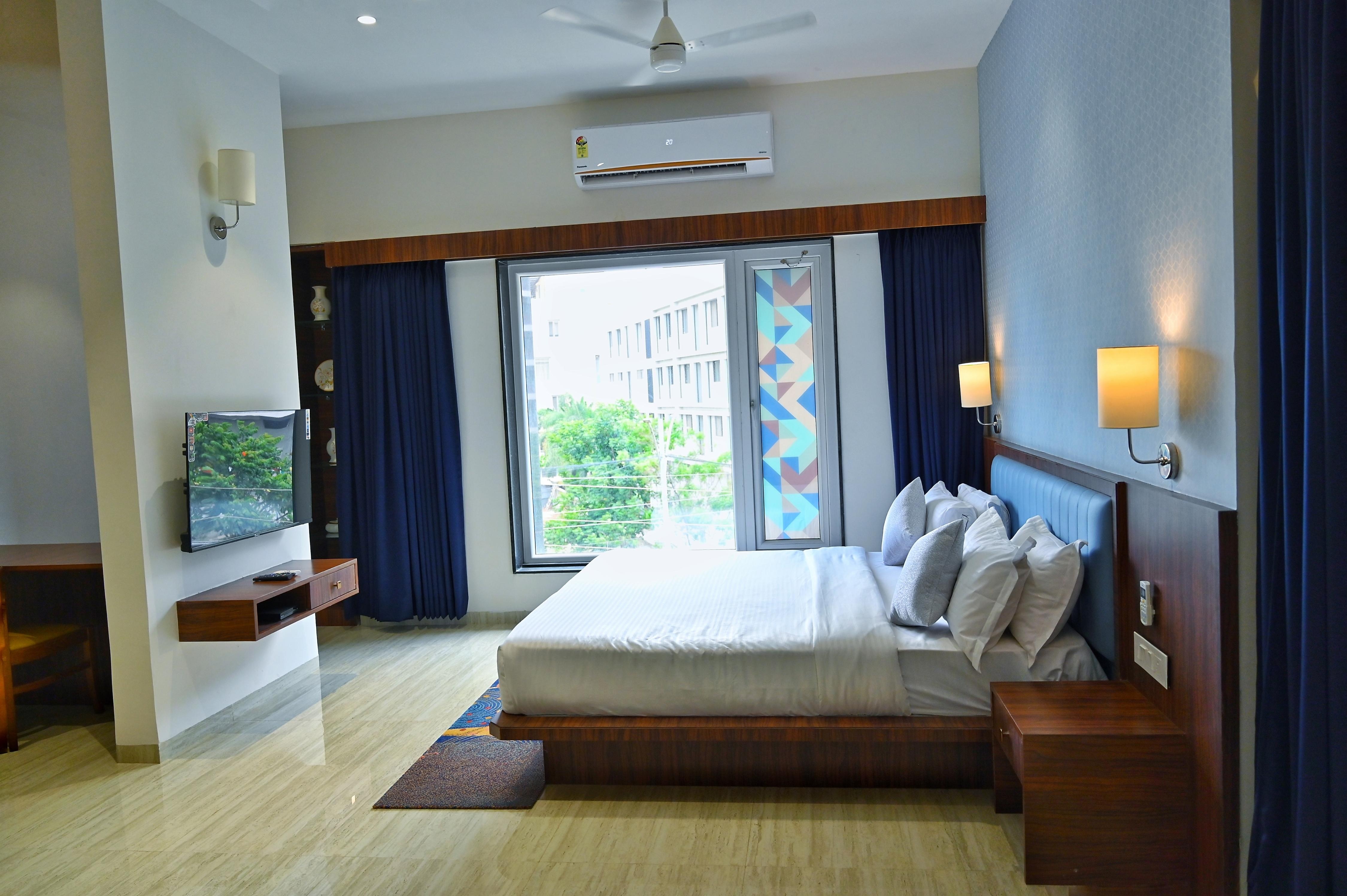 Studio Suite 1