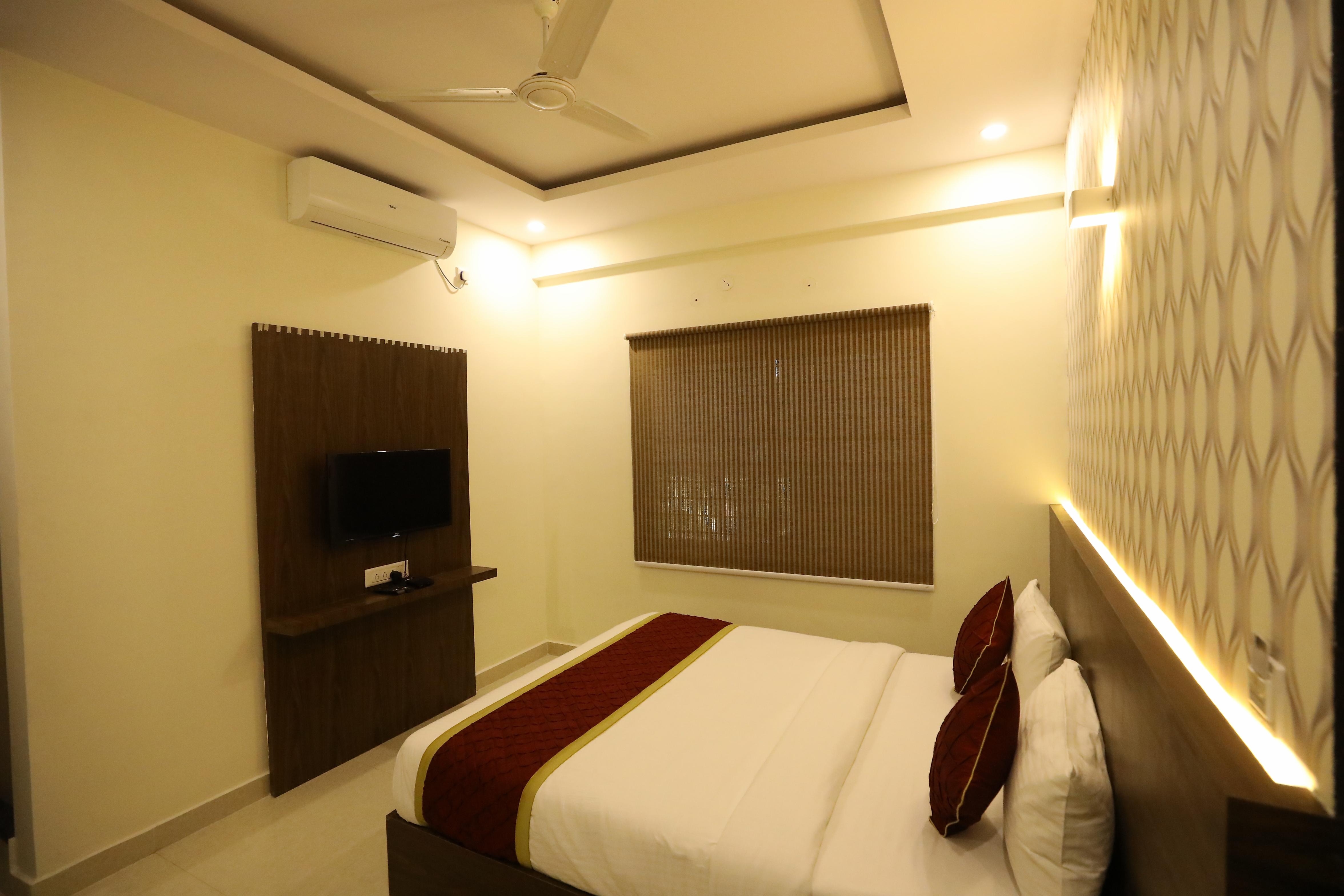 PRR Hotels - Tap to explore photos