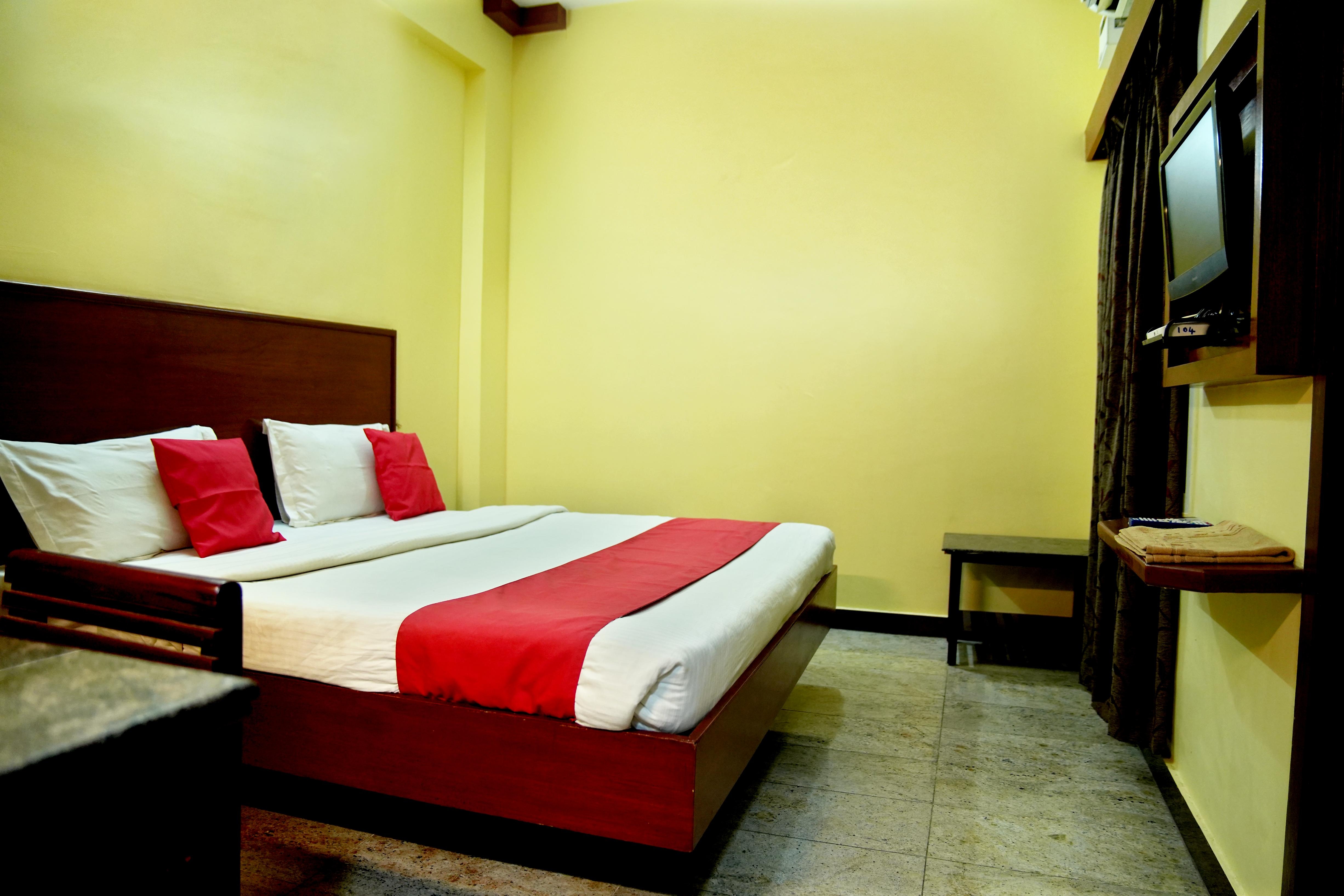 Thirupathi Residency - Tap to explore photos