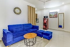 Peaceful Huts | 1 BHK Entire Apartment, Delhi
