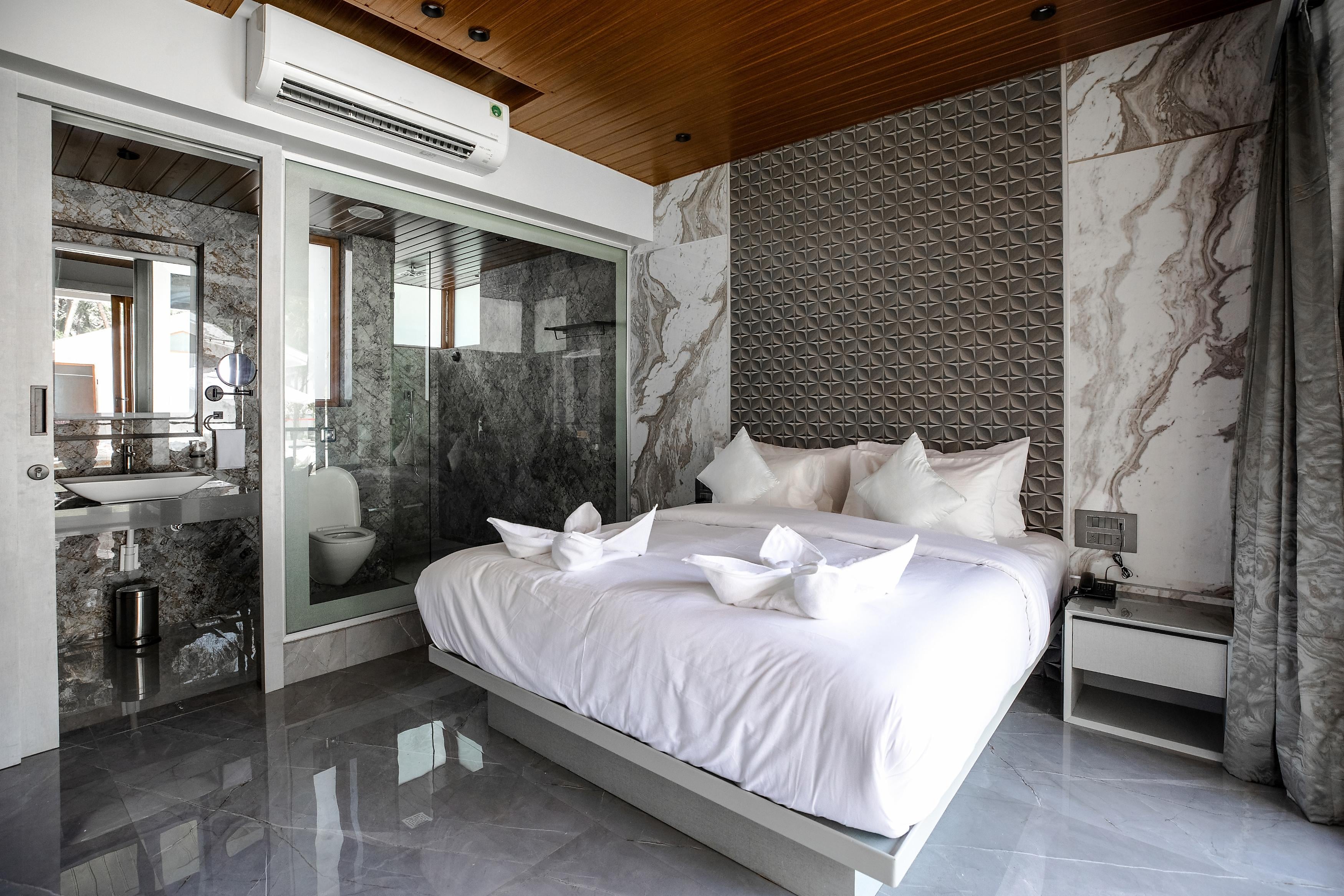 Casa Mae Luxury Resorts and SPA - Tap to explore photos