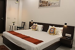 Hotel Peepal tree, Palwal