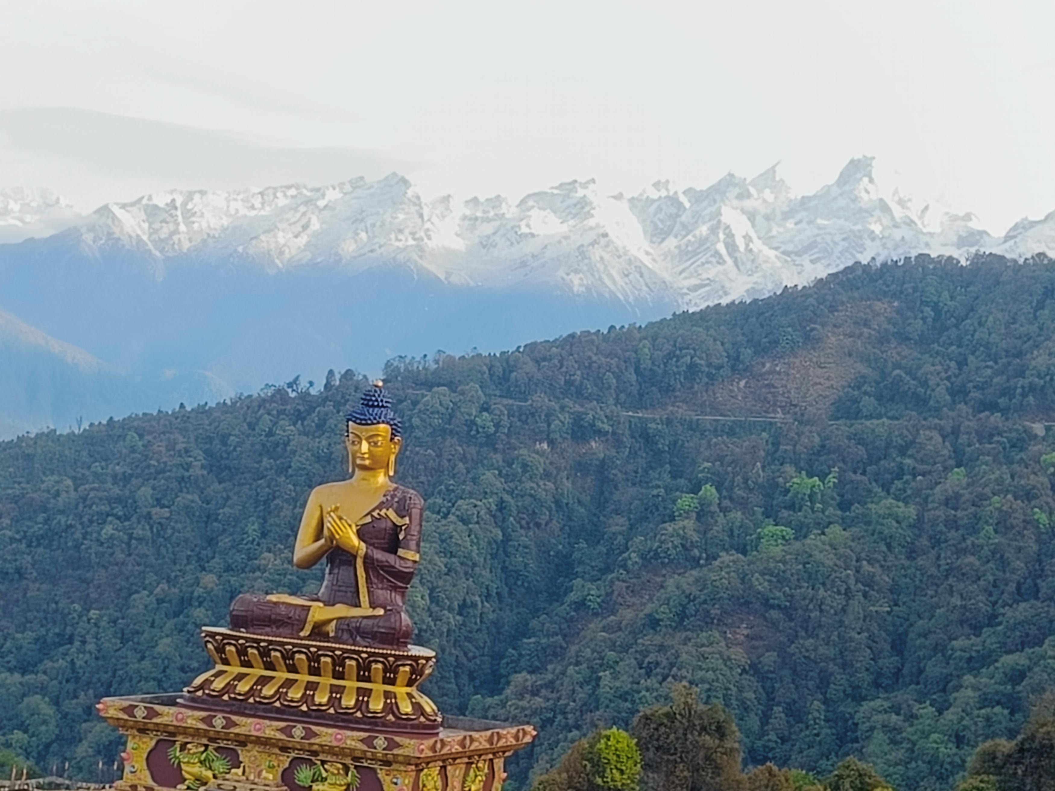 Buddha View Homestay Ravangla - Tap to explore photos
