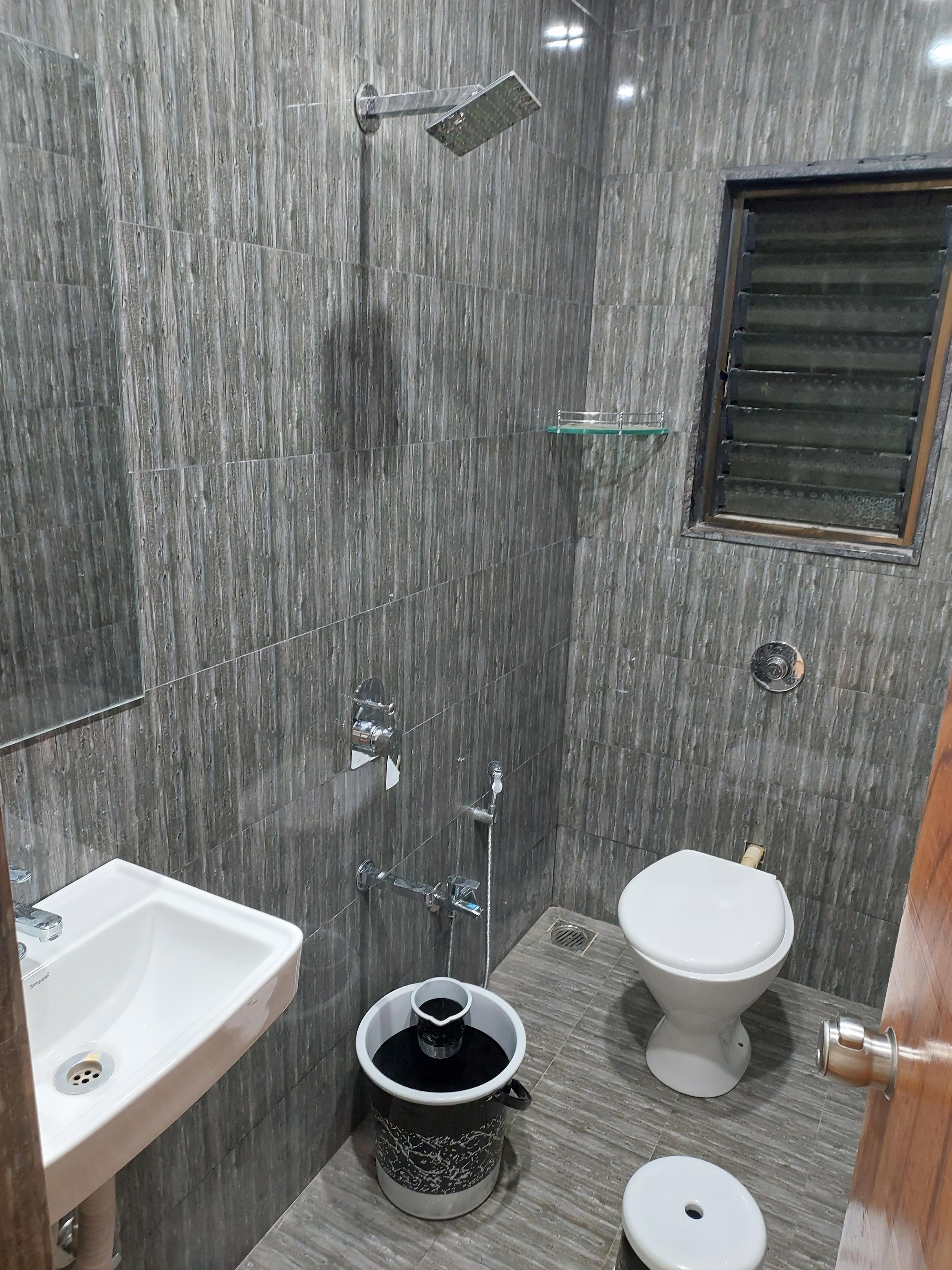 Hotel Sai Dakshina Inn 2