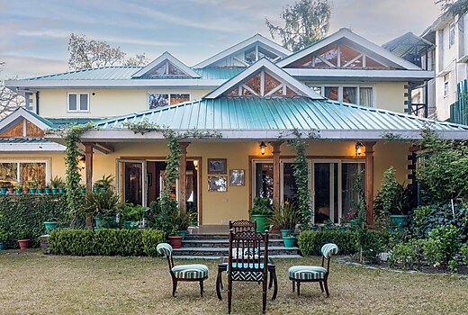 ama Stays & Trails | Raman Villa  Shimla