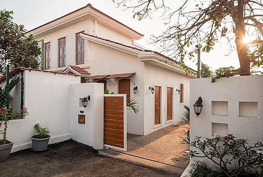 LohonoStays Villa Sobreda