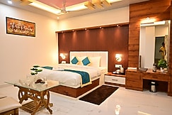 Hotel The Vaibhav, Akbarpur, Ambedkar Nagar