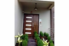 Apnalaya River View Villa in Raichak on the Ganges, Diamond Harbour