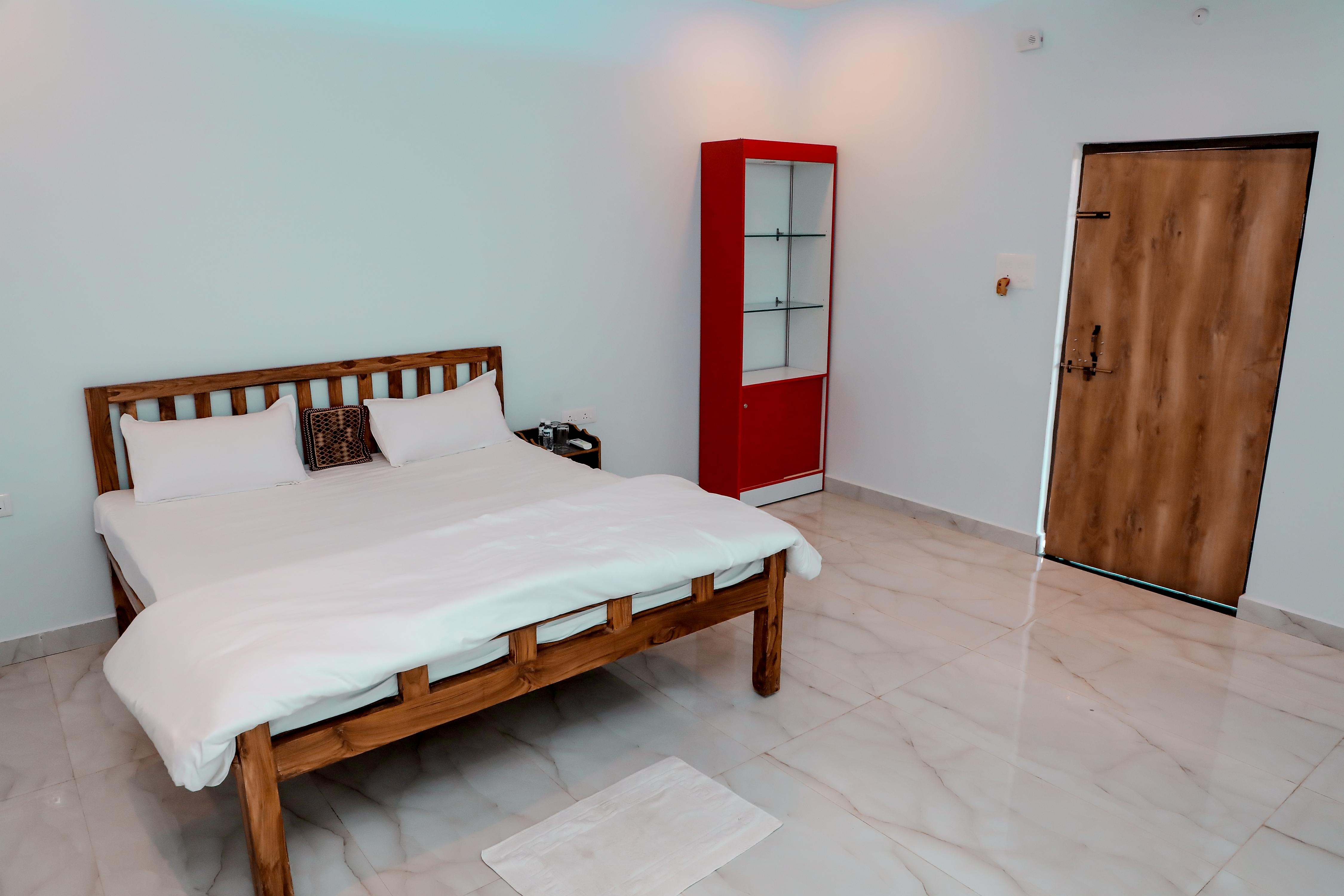 The Restfo Pench Tiger Resort - Tap to explore photos