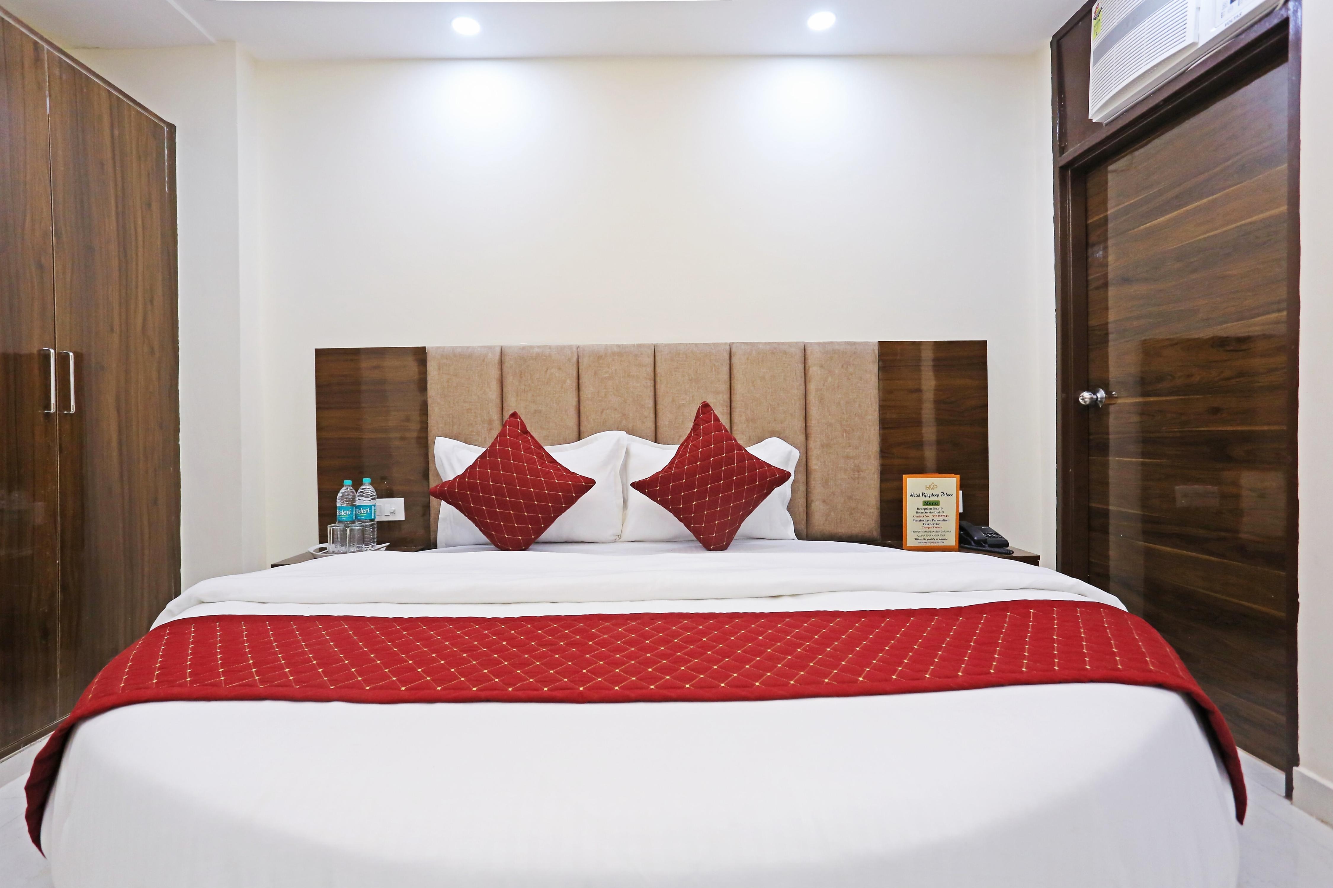 Hotel Vijaydeep Palace Near Delhi Airport - Tap to explore photos