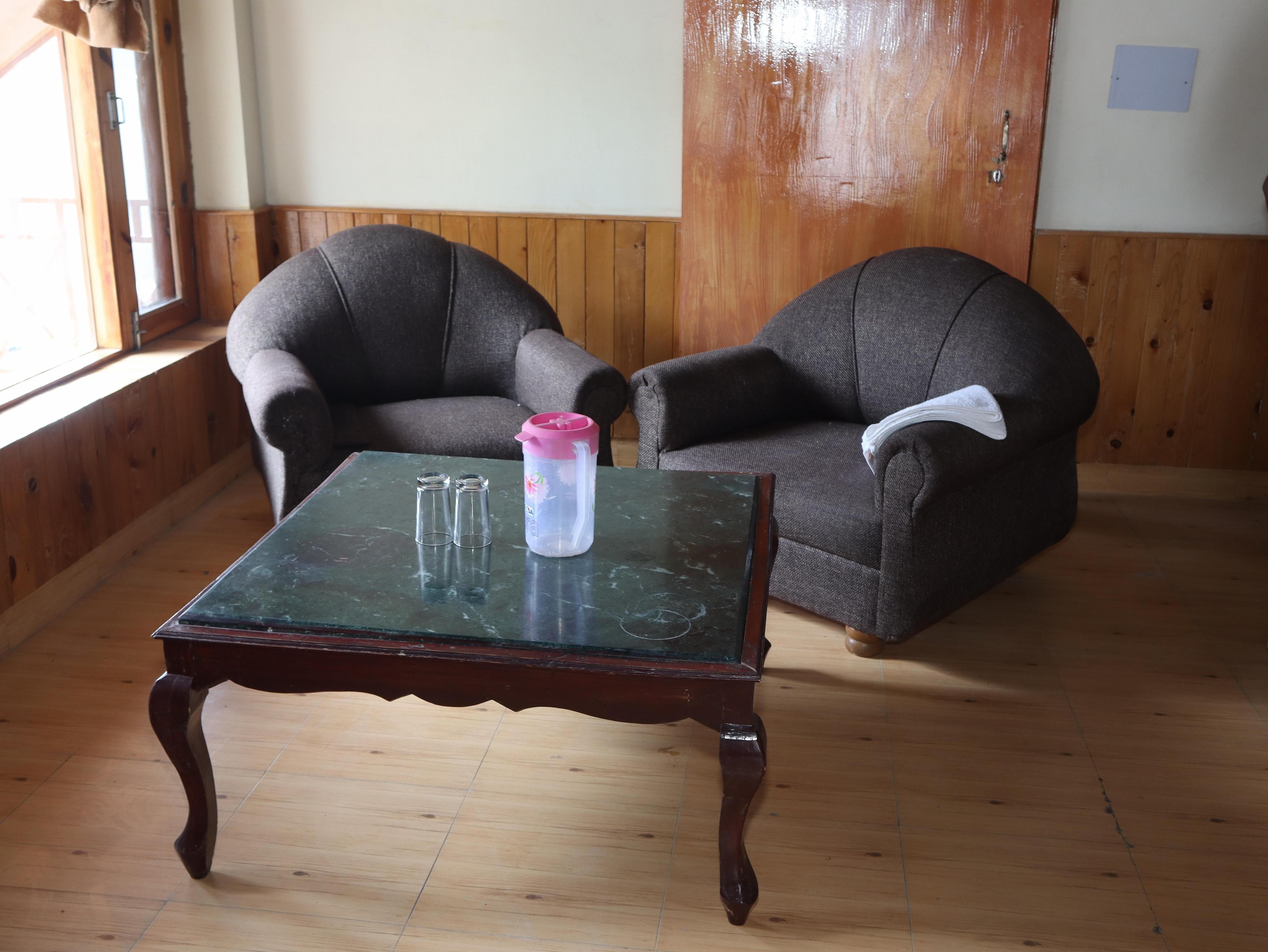 New Himalayan Cottage Manali - Tap to explore photos