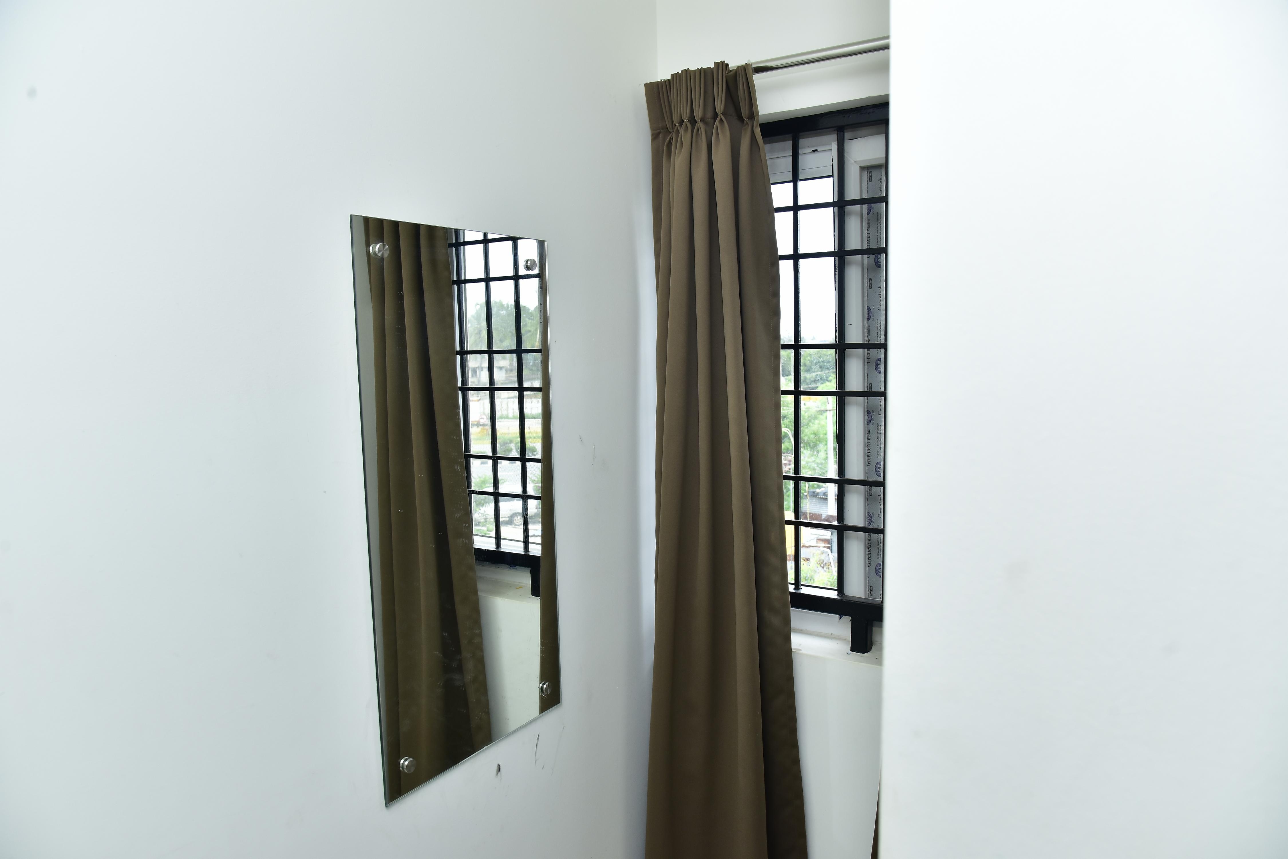 Apith Hotel And Suites - Tap to explore photos