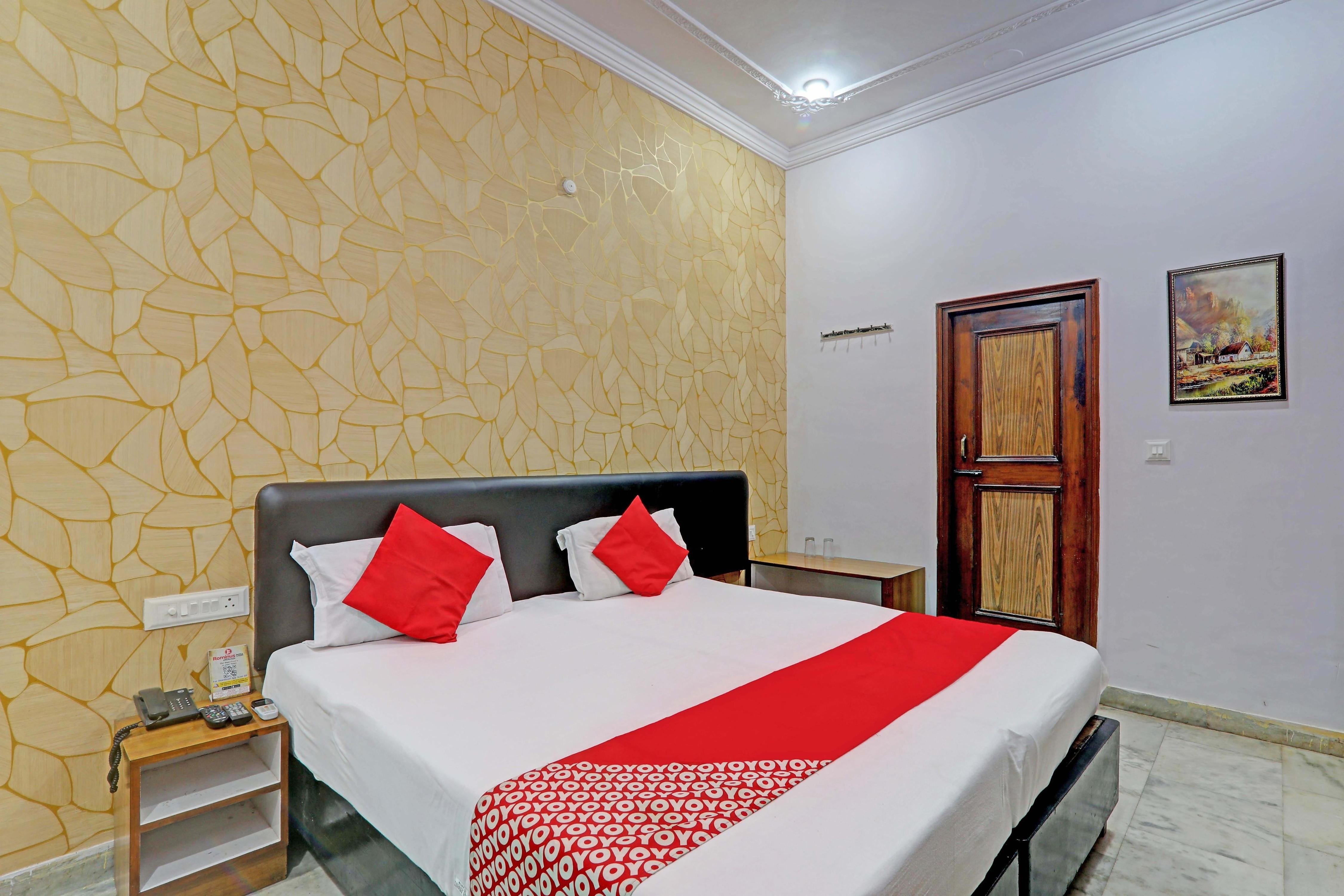 OYO 817378 Hotel Anant - Tap to explore photos