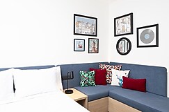Hampton by Hilton Targu Mures, Acatari