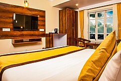 Raj Ville Hotel in Darjeeling Near Mall Road, itahari