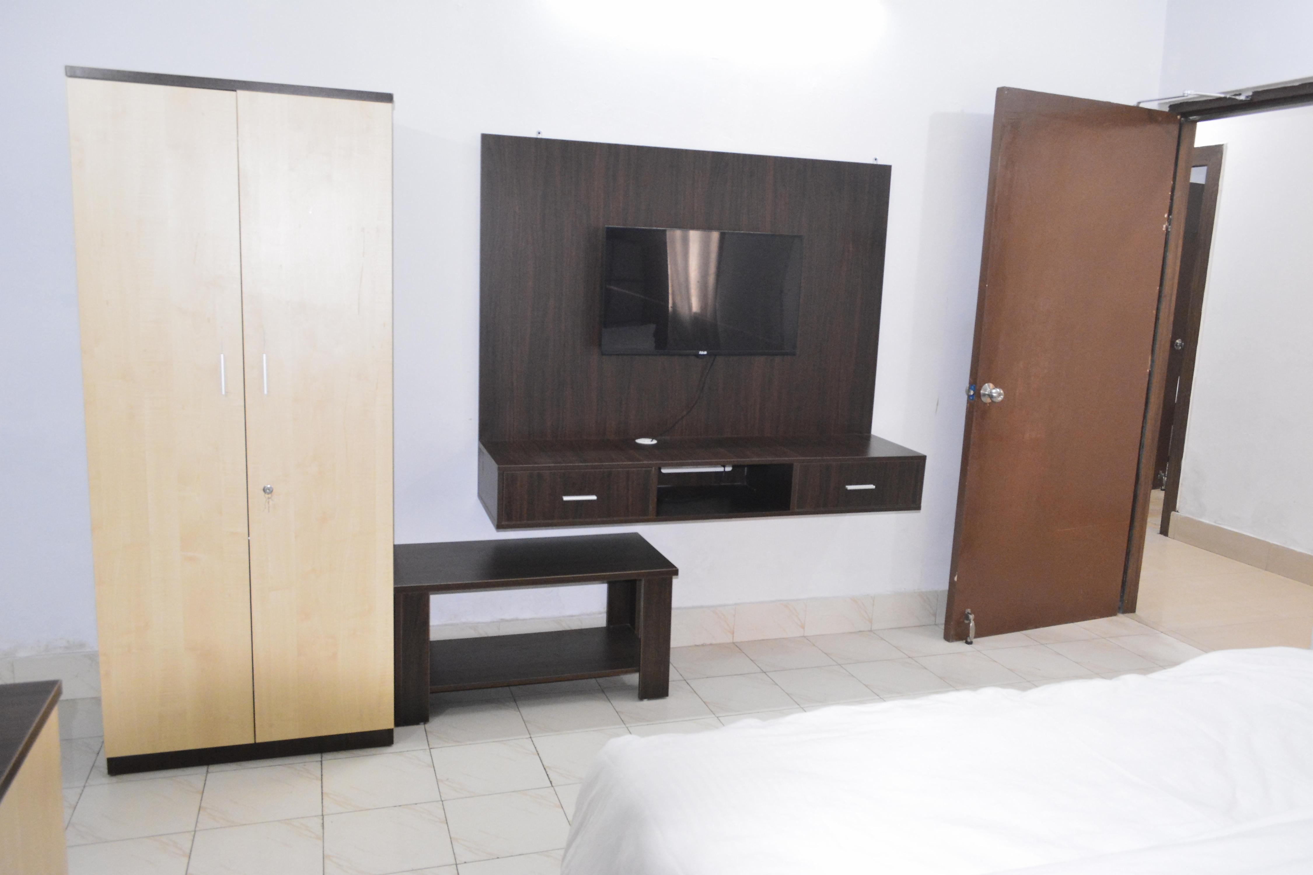 VINDHYAN BUDGET HOTEL - Tap to explore photos