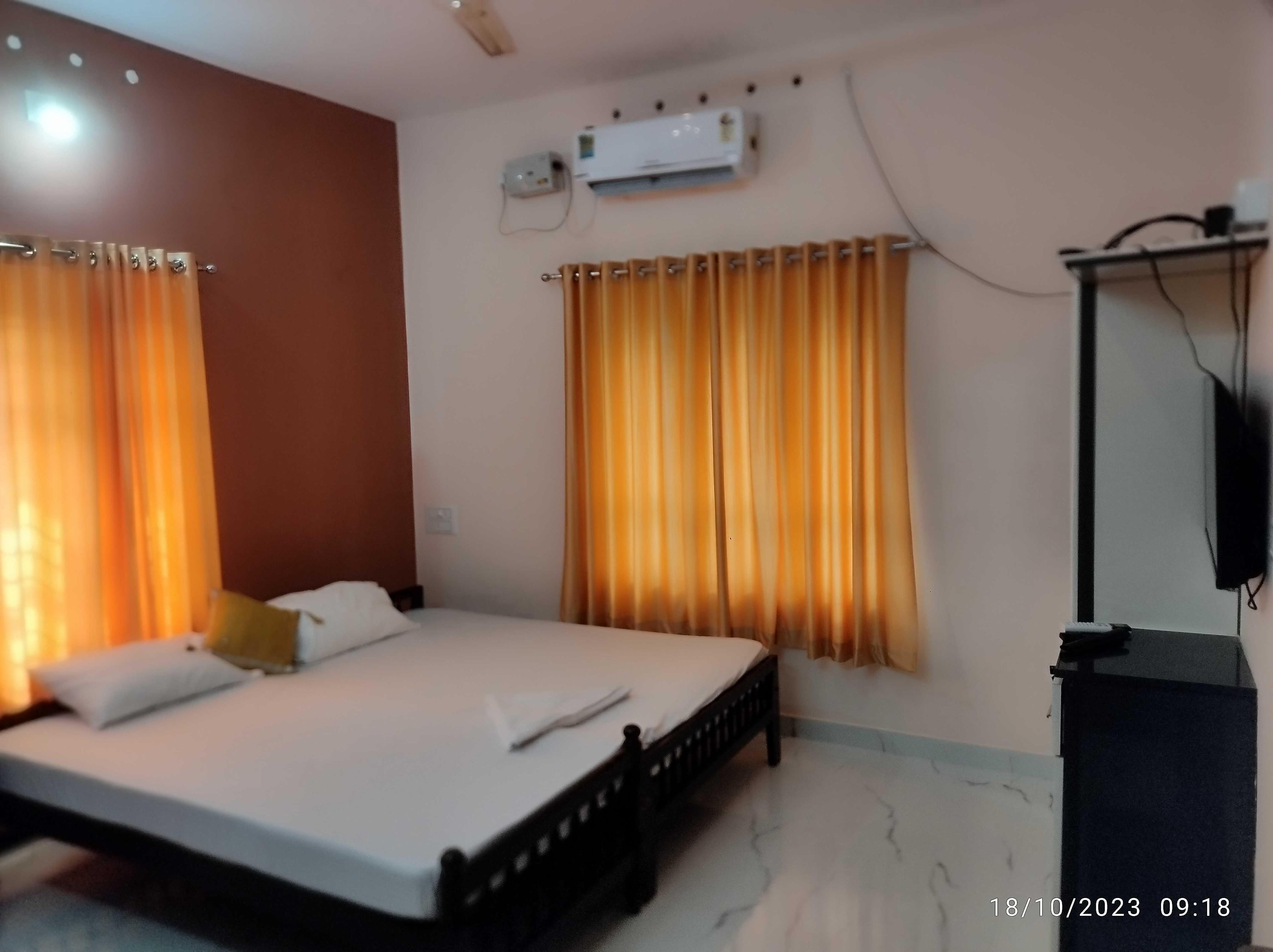 Hotel O SIVANANDA HOMESTAY - Tap to explore photos