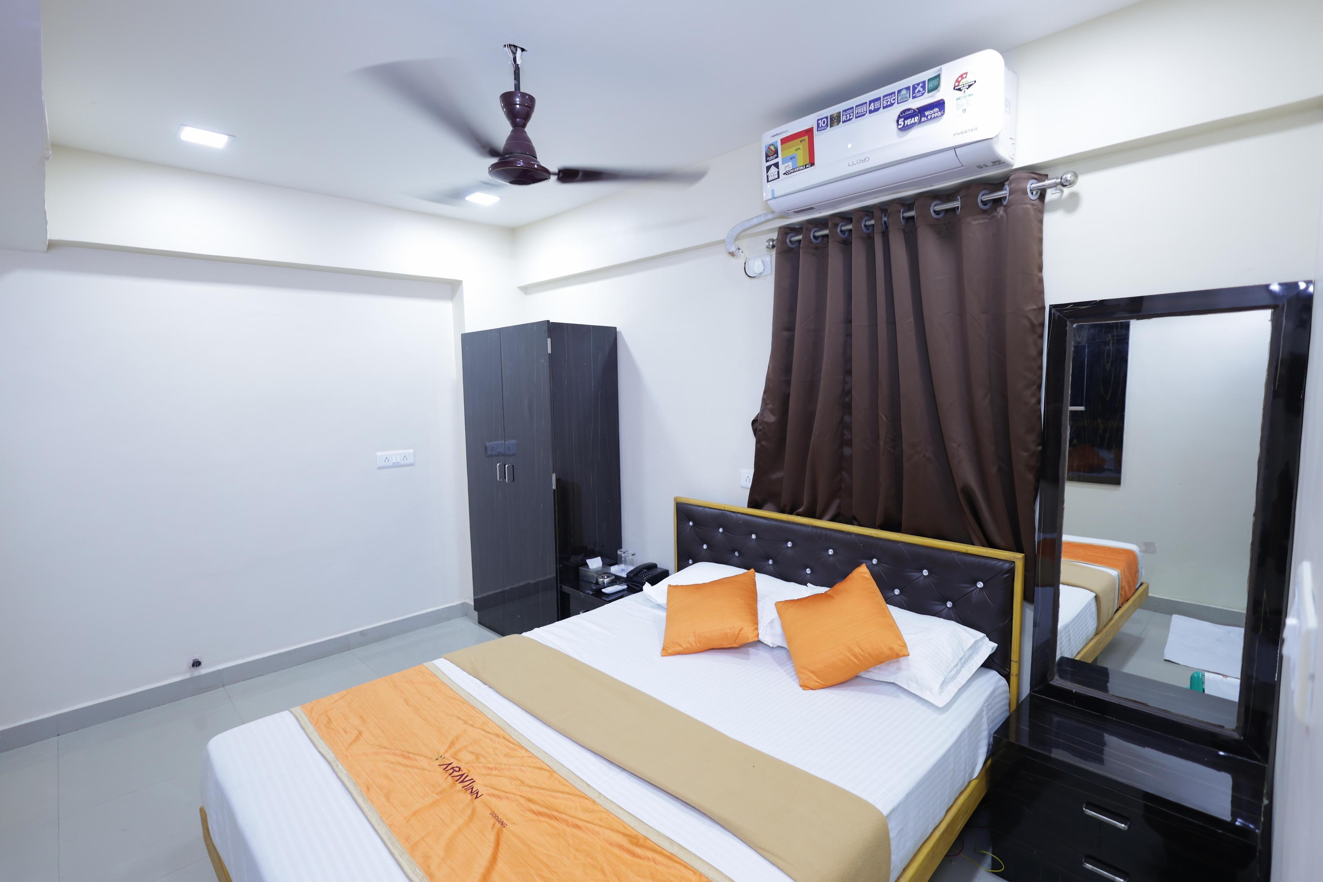 Hotel Aravi Inn - Tap to explore photos