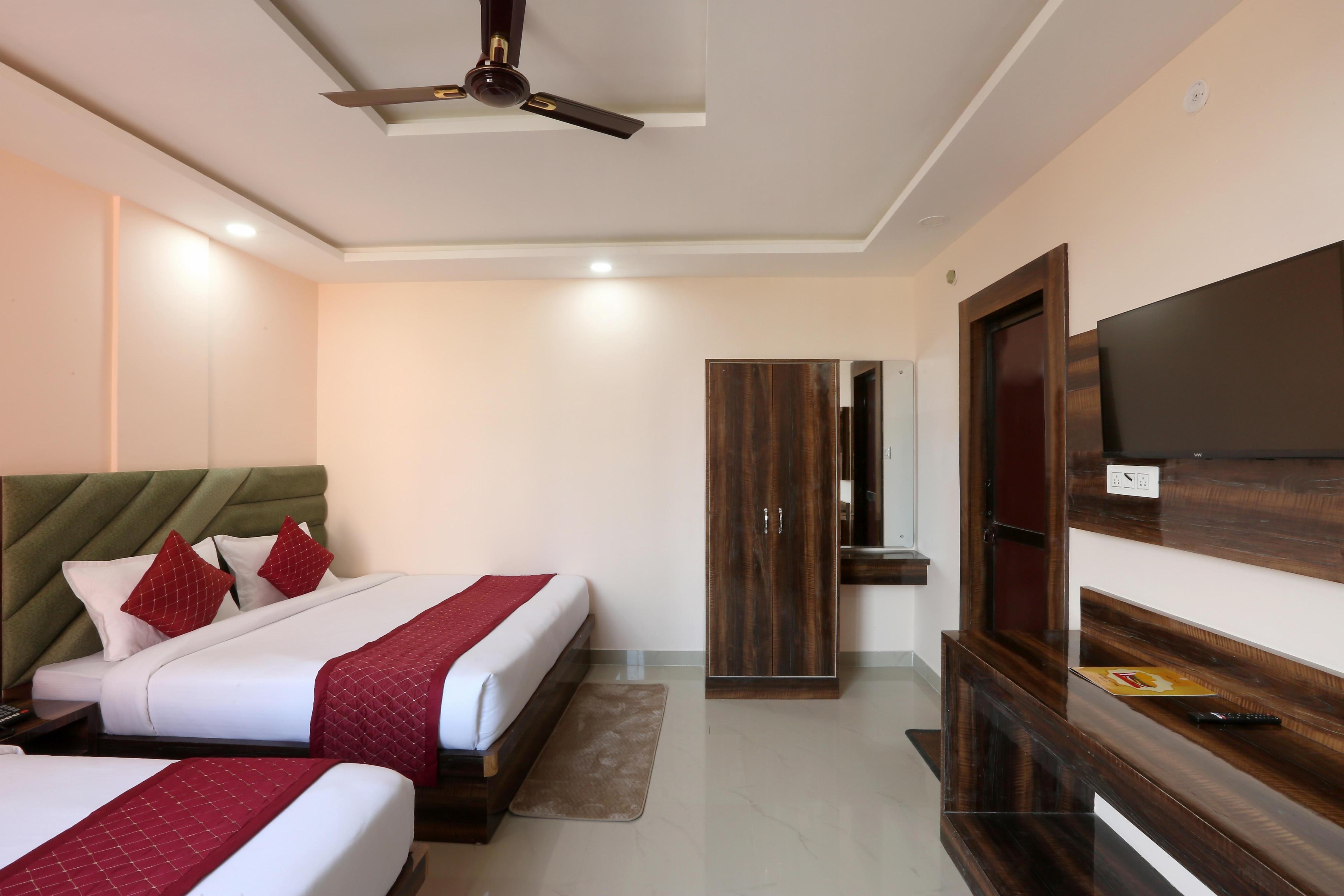 Hotel Katra Hills - Tap to explore photos