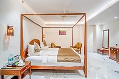 The White Seasons, Gwalior