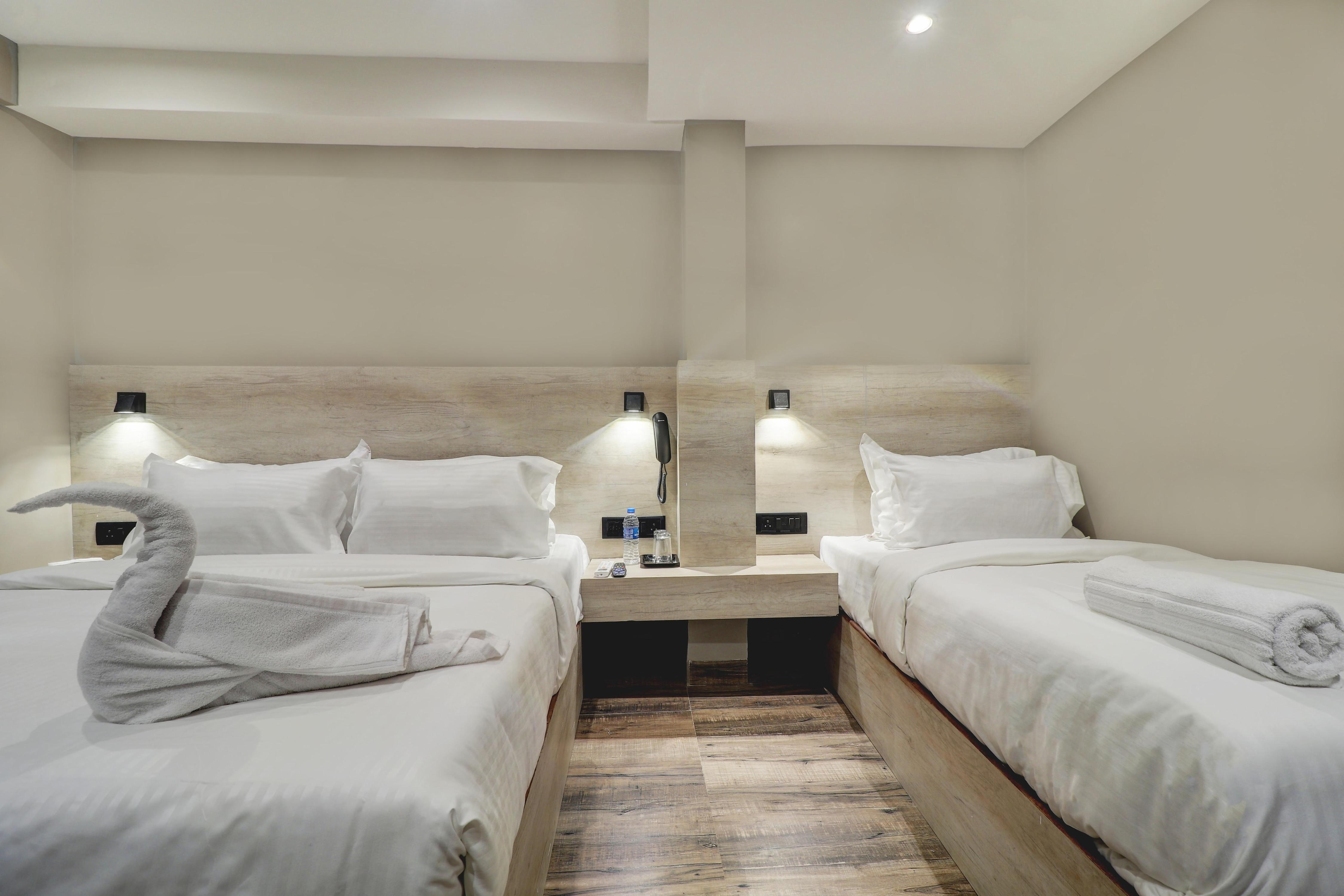 Hotel Embrace Inn Mumbai - Tap to explore photos