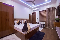 Madhav Residency, Mathura
