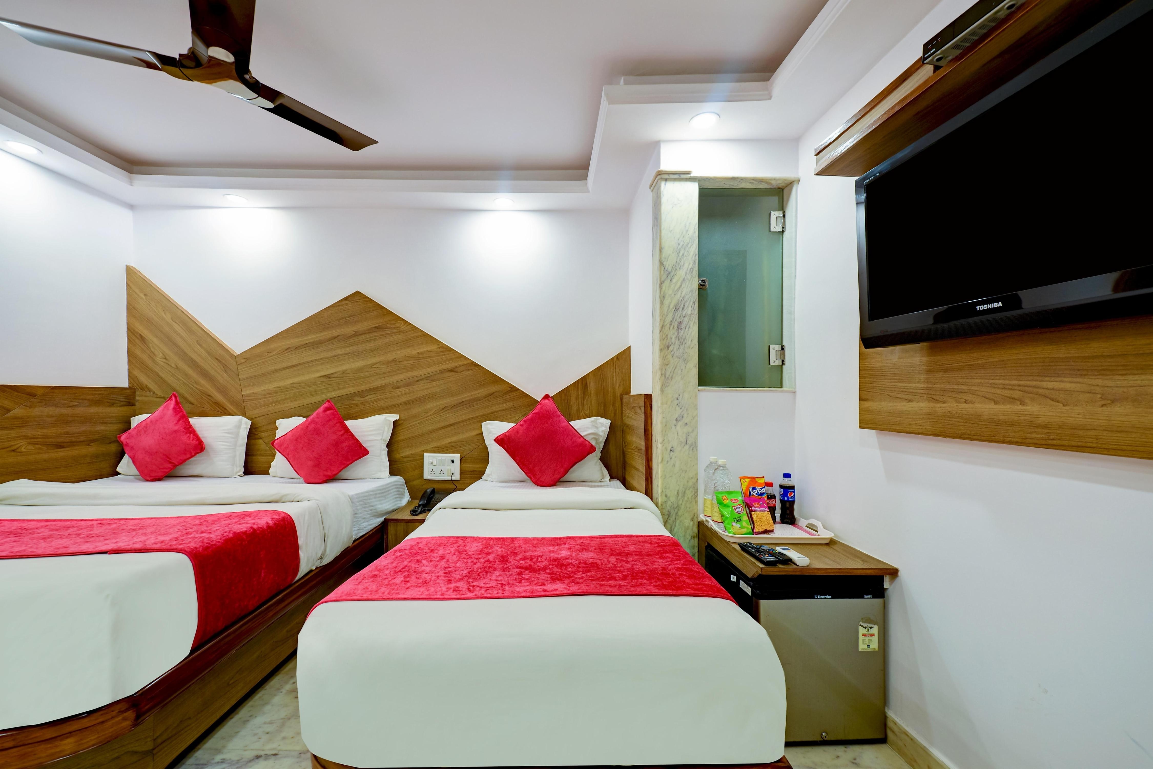 Hotel Natraj Yes Please near New Delhi Railway Station - Tap to explore photos