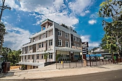 Hotel Fourmens Residency, Cochin