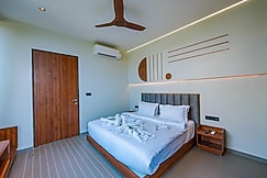 Basalt Paradise Resort and Spa, Savli