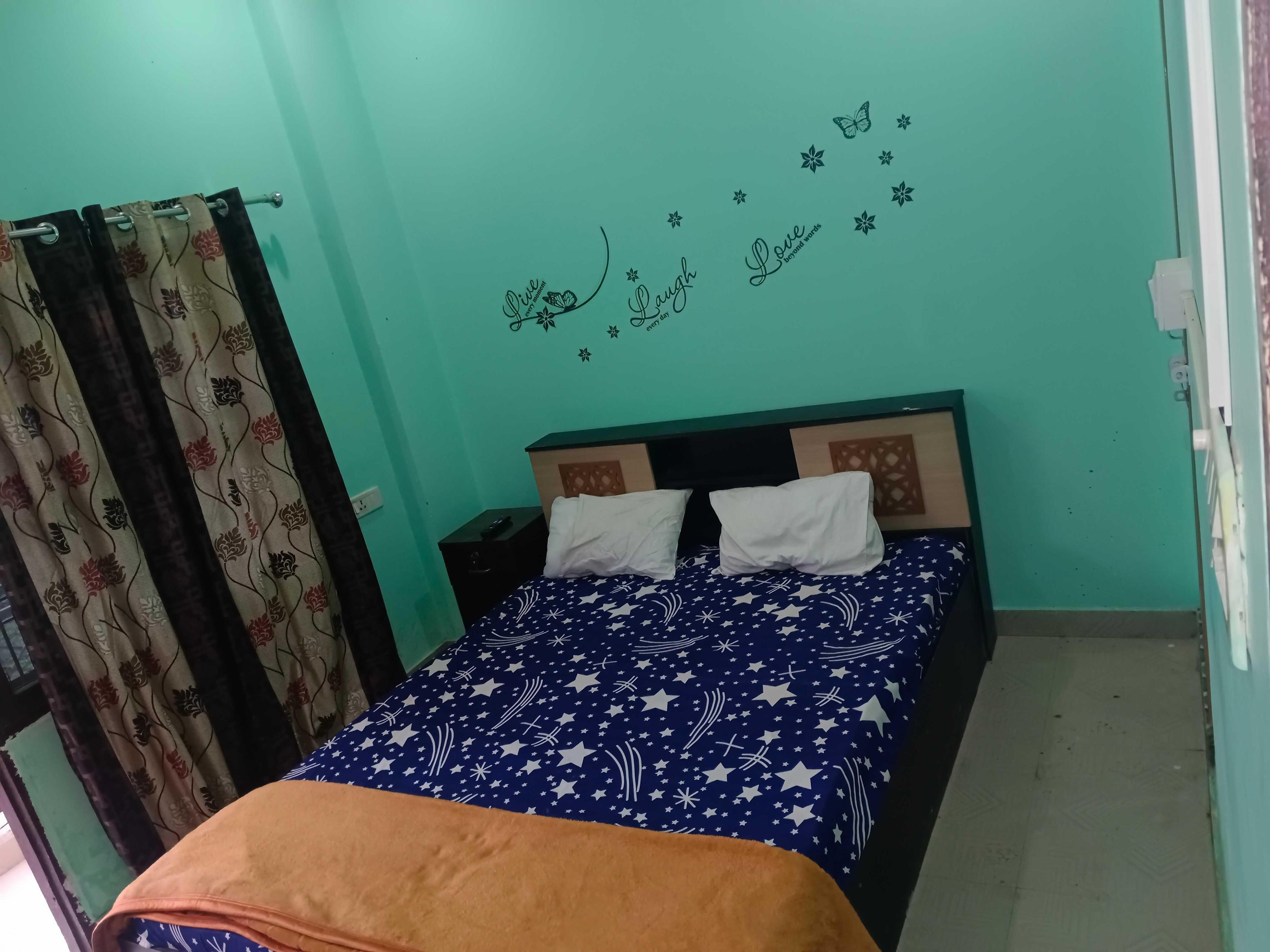 Hotel O Royal inn homestay - Tap to explore photos