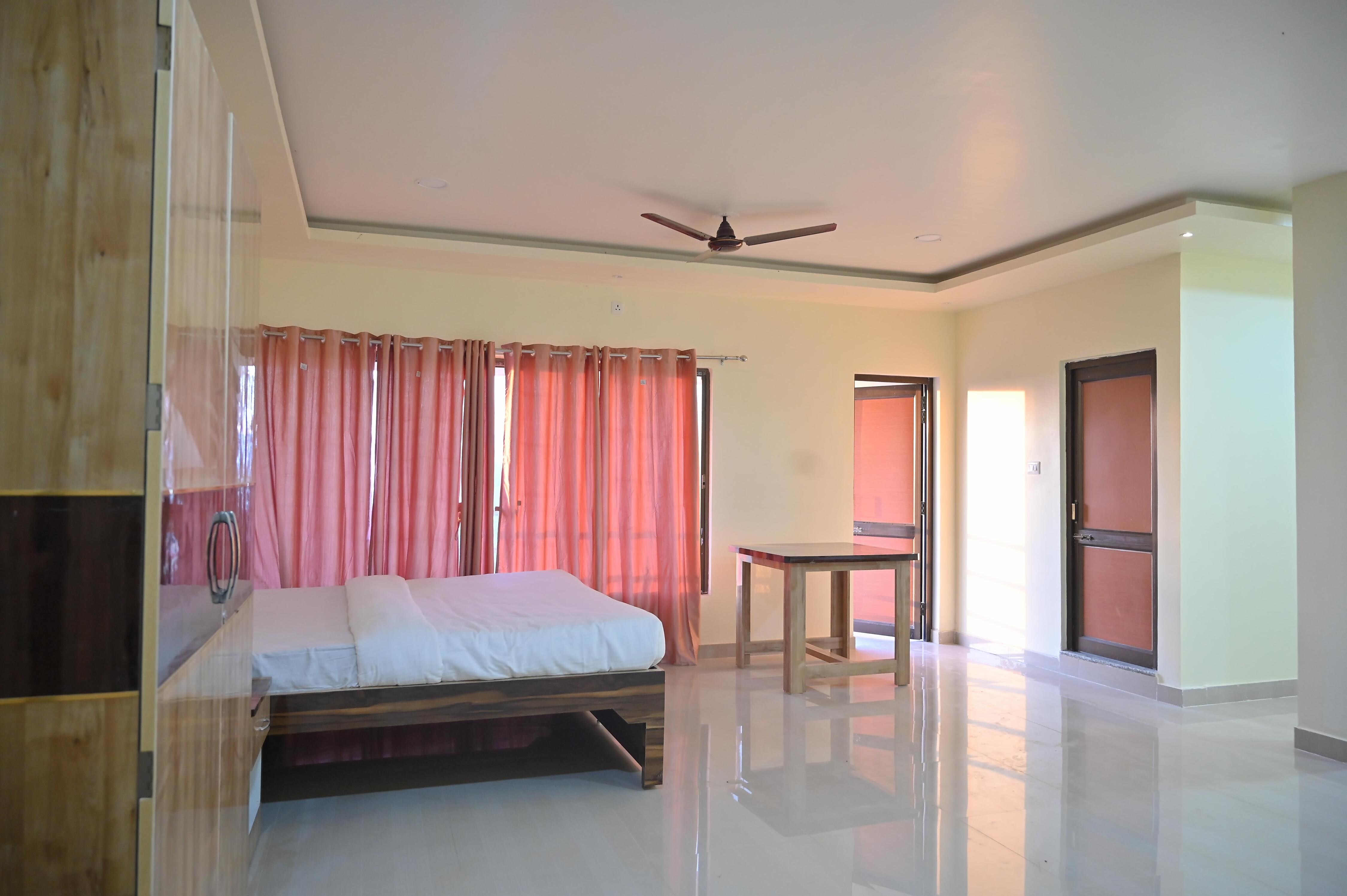 Saanvi Royal Club Resort and Restaurant - Tap to explore photos