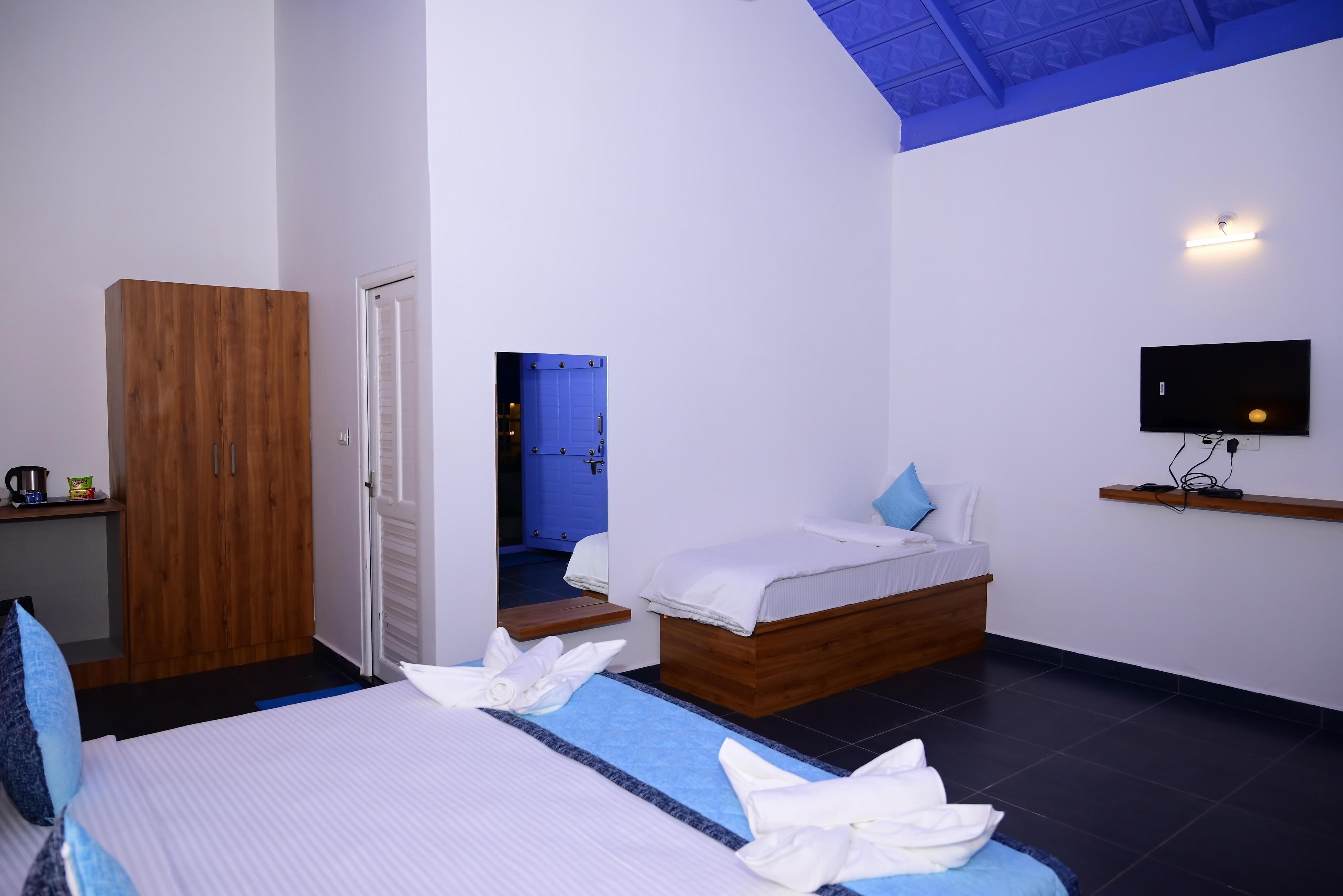 SHREE KALYA VILLAS - Tap to explore photos