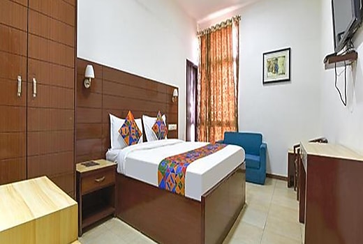 FabHotel Jaipur Casa