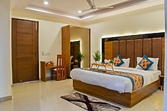 Yash Palace, Delhi