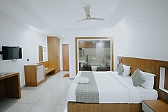 Fortune Palace Holidays, Munnar