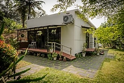 Ginger Villa, Marayoor