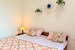 Jugnu Homestay, Bir Billing