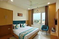 HOTEL THE BEST NEAR DELHI AIRPORT, Delhi