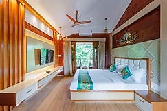 Treebo Green Village Resort With Pool, Sawantwadi