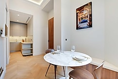 Luxury apartment with AC - GeorgeV/Champs Elysees, Paris