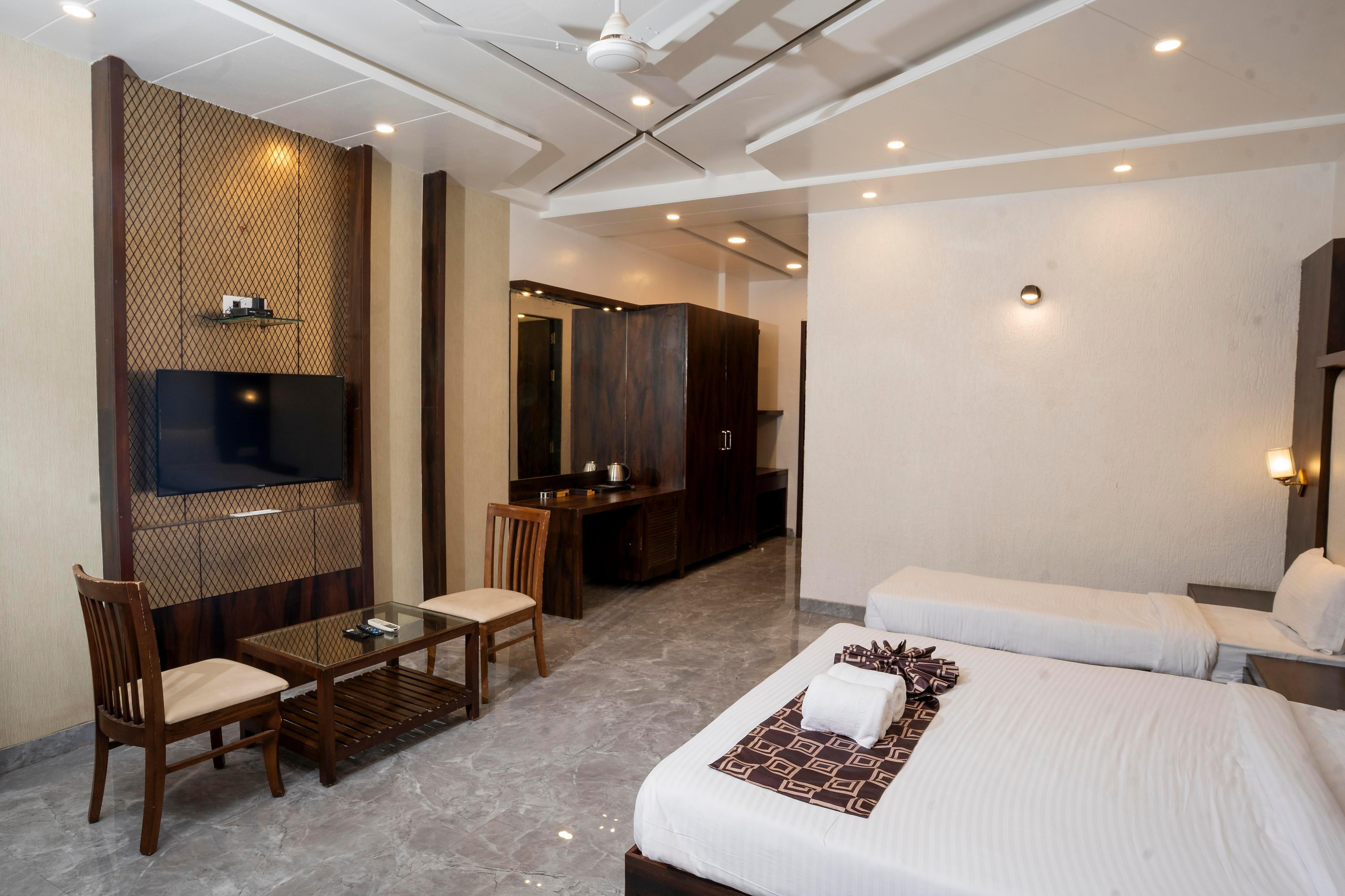HOTEL GRAND SAROVAR - Tap to explore photos